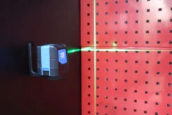 HBM Laser Liner 2 Lijnen Groen Licht 14 HBM Laser Liner 2 Lijnen Groen Licht -Goedkope Toolchemy Winkel 3b2a3032.jpg 1200x600 3dfc8ebc88