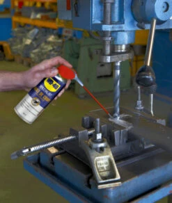 WD-40 Specialist® Boor- & Snijolie 400ml -Goedkope Toolchemy Winkel 49109 nba20wd 4020specialist20boor20en20snijolie20op20machine.jpg 1200x600 07eecebc88