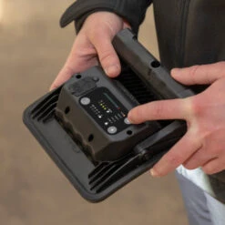 Scangrip Nova R Oplaadbare En Dimbare LED Bouwlamp 2000 Lumen -Goedkope Toolchemy Winkel 83652 263395 bouwlamp nova r oplaadbaar scangrip.jpg 1200x600 c30c0ebc88