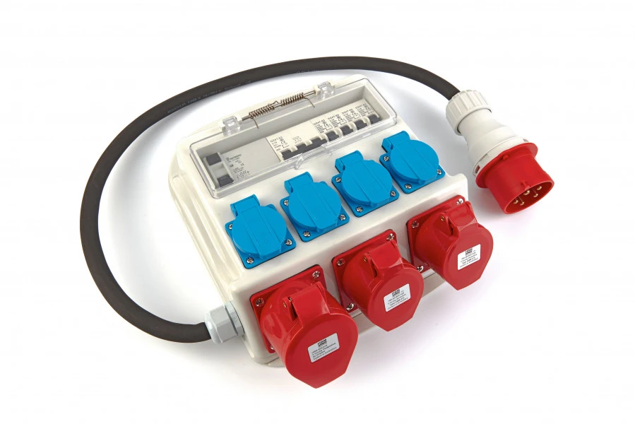 HBM 3 X 400 Volt En 4 X 230 Volt Verdeelblok - Penaarde 1 HBM 3 X 400 Volt En 4 X 230 Volt Verdeelblok - Penaarde