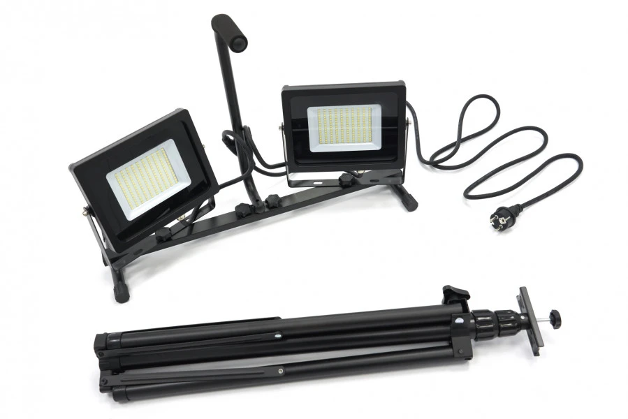 HBM Dubbele LED Bouwlamp 2 X 50 Watt - 2 X 4000 Lumen Met Statief 4 HBM Dubbele LED Bouwlamp 2 X 50 Watt - 2 X 4000 Lumen Met Statief - Afbeelding 4