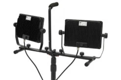 HBM Professionele Dubbele LED Bouwlamp 2 X 150 Watt – 2 X 15.000 Lumen Met Statief -Goedkope Toolchemy Winkel hbm 3145 6.jpg 1200x600 8e2e1ebc88