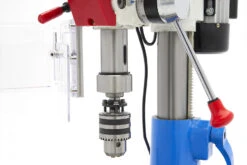 HBM 16 Boormachine / Freesmachine Met Beschermkap 26 HBM 16 Boormachine / Freesmachine Met Beschermkap -Goedkope Toolchemy Winkel hbm 338 12.jpg 1200x600 f8b58ebc88