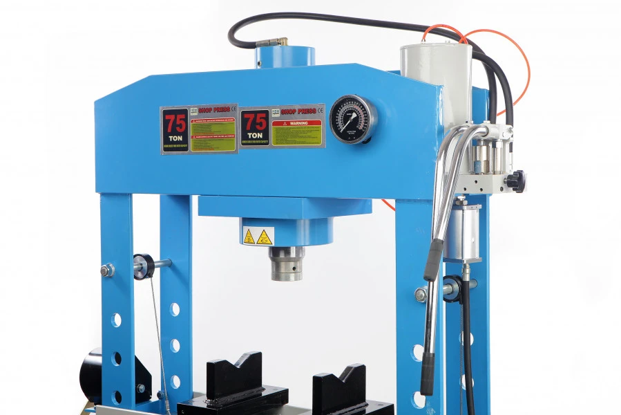 HBM 75 Ton Hydraulische En Pneumatische Raamwerkpers / Werkplaatspers 2 HBM 75 Ton Hydraulische En Pneumatische Raamwerkpers / Werkplaatspers - Afbeelding 2